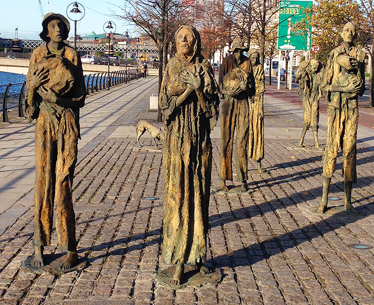 Potato famine staues